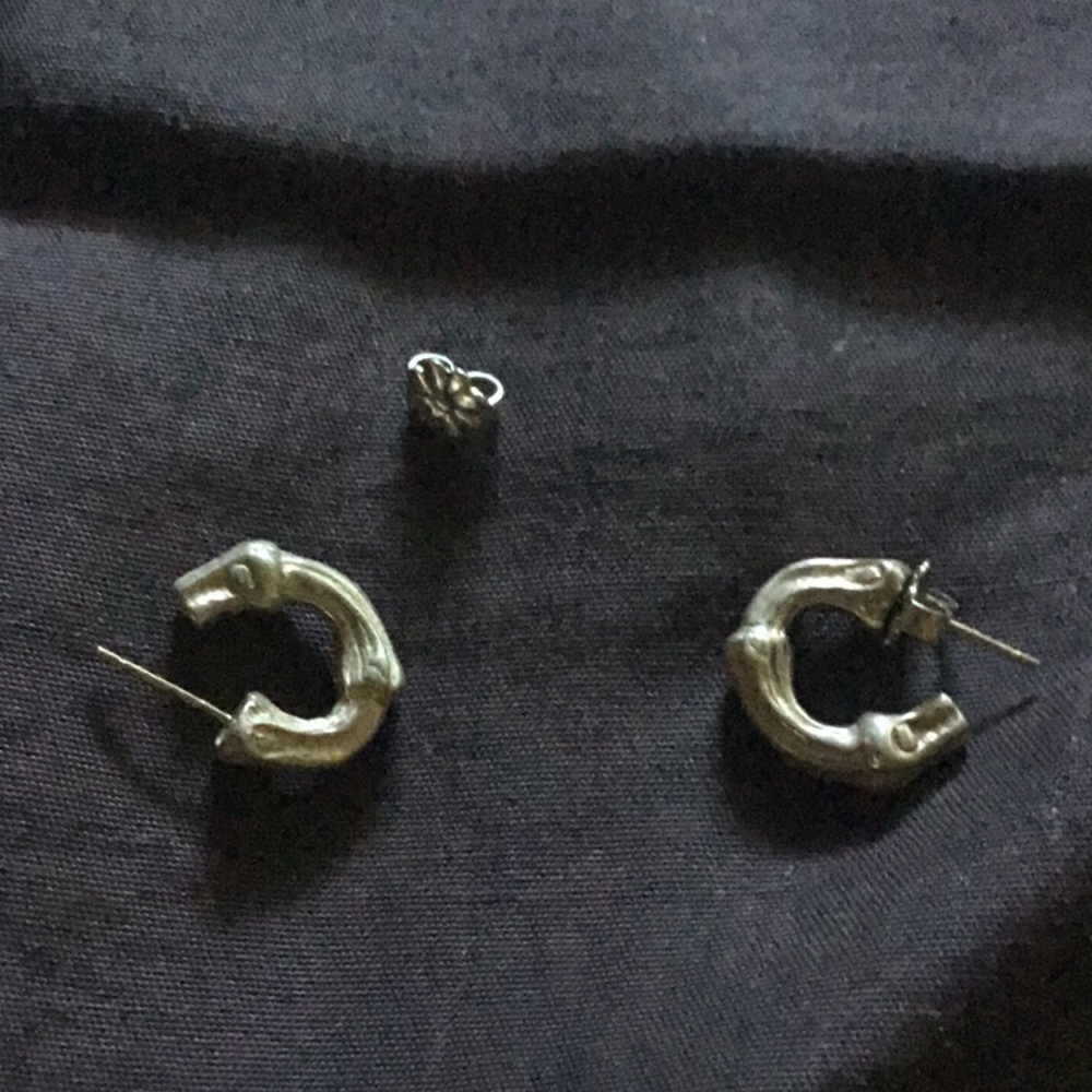 Authentic Tiffany sterling silver earrings🍁solid